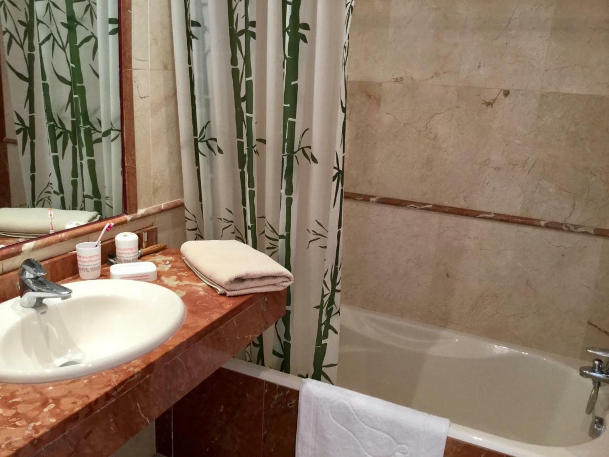 Hacienda Del Sol Beachside And Golf Apt Marbella Puerto Banus Estepona Bagian luar foto