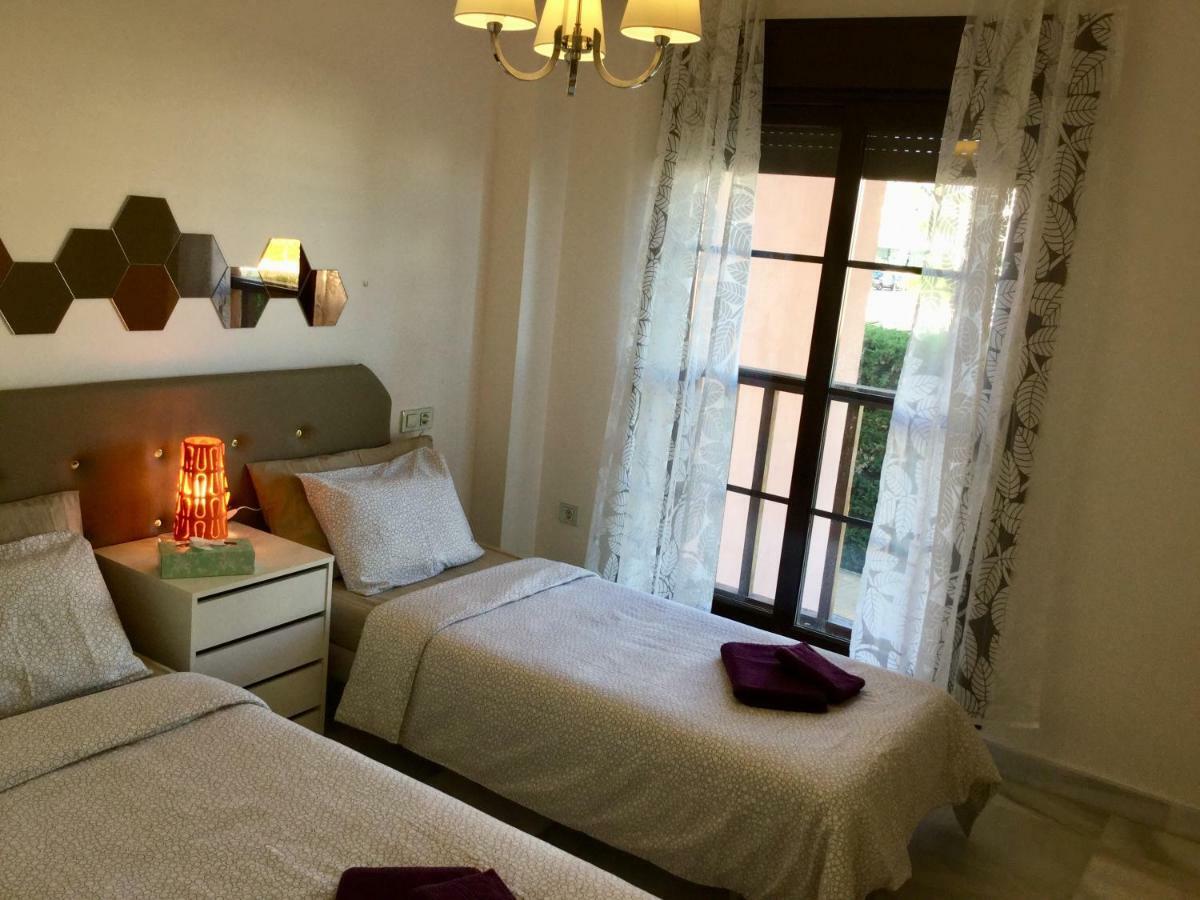 Hacienda Del Sol Beachside And Golf Apt Marbella Puerto Banus Estepona Bagian luar foto